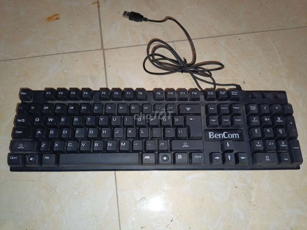 Bàn phím văn phòng cũ. Mua bán Phụ kiện (Màn hình, Chuột...) tại Huyện Quế Võ Bắc Ninh được đăng bởi Máy Tính Béc Lin hình 1