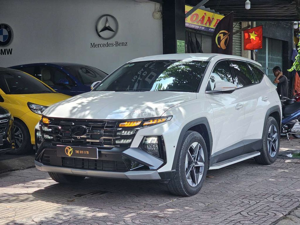 Hyundai Tucson 2025 2.0 Đặc Biệt 16.700 km Trắng