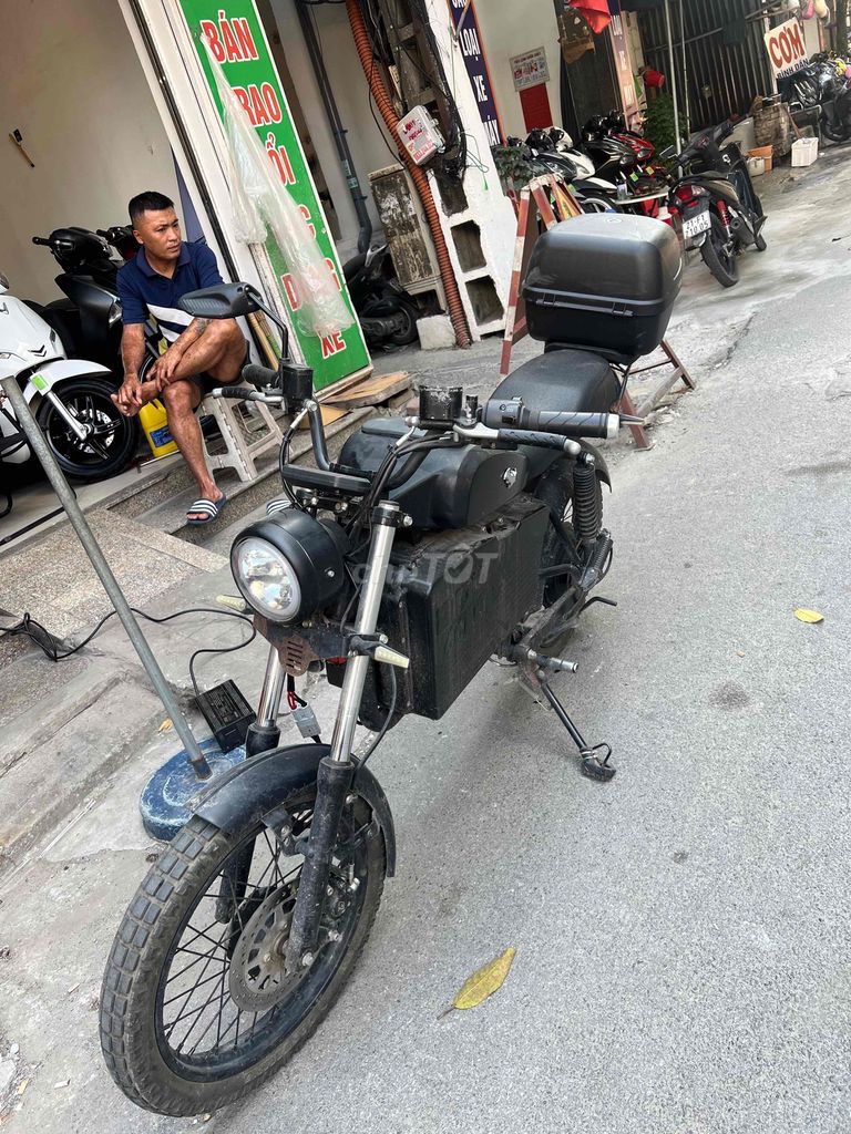 Электрический скутер Datbike Weave 200 Tracker 2022 Черный, красный