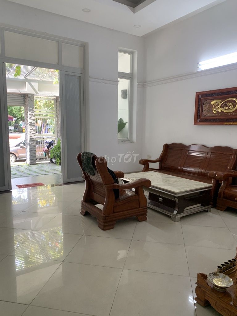 Biệt thự VIP NAM LONG, Trần Trọng Cung, Q7, 192m2, 4 lầu, chỉ 29,5 tỷ!. Mua bán nhà ở tại Quận 7 Tp Hồ Chí Minh được đăng bởi Nguyễn Phi Hùng hình 3