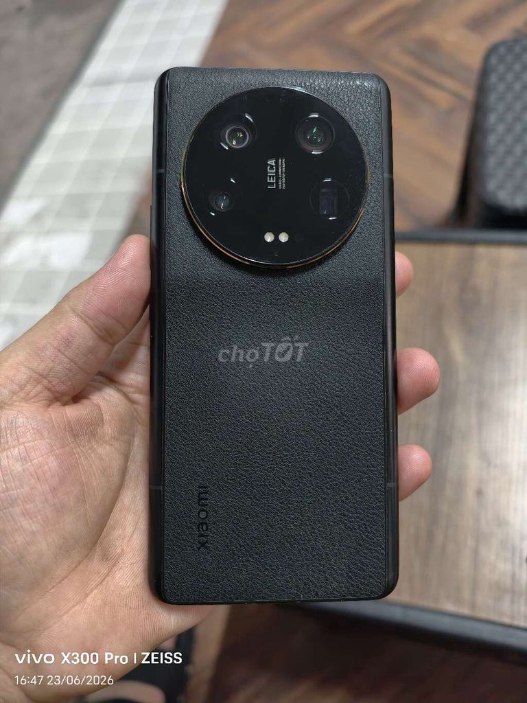 Xiaomi 13 Ultra 12GB/256GB Đen. Mua bán Điện thoại tại Huyện Long Thành Đồng Nai được đăng bởi Nhất hình 1