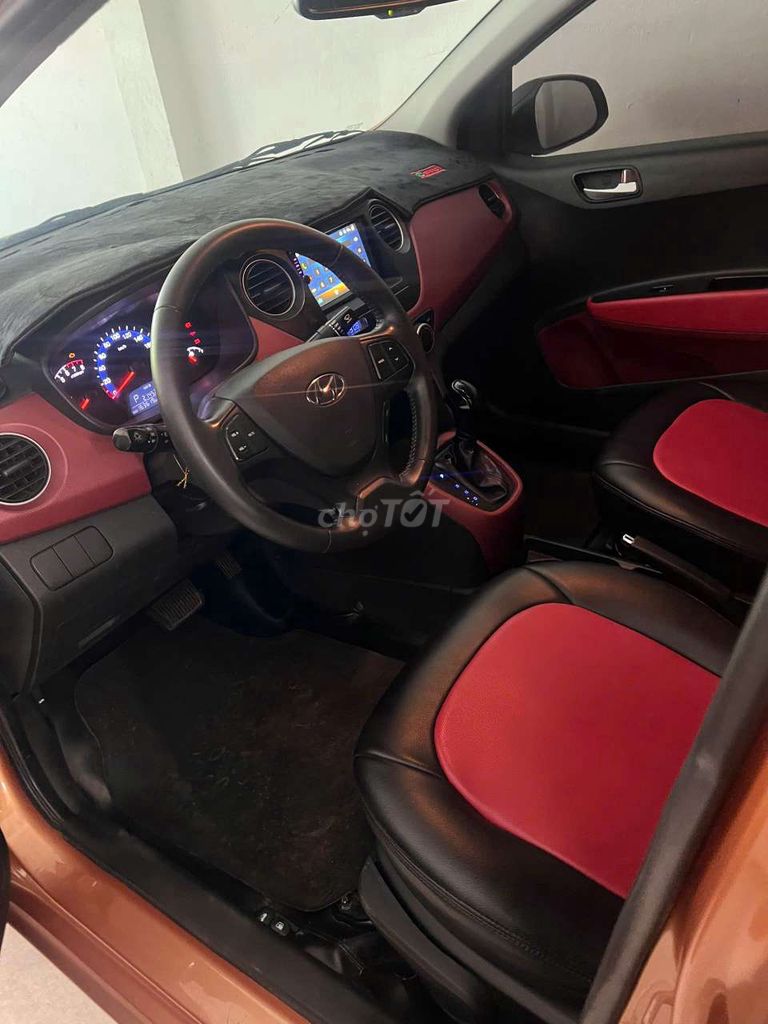 Hyundai Grand i10 2018 Vàng đồng. Mua bán Ô tô tại Quận 12 Tp Hồ Chí Minh được đăng bởi Nhuy Huynh hình 3