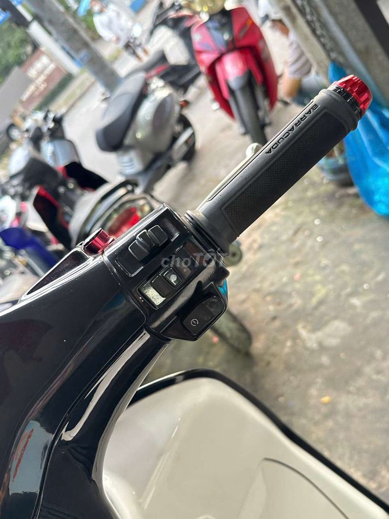 Vespa 2019 abs ( e có bán góp ). Mua bán Xe máy tại Quận Ninh Kiều Cần Thơ được đăng bởi MINH THIỆN bán xe trả góp hình 8