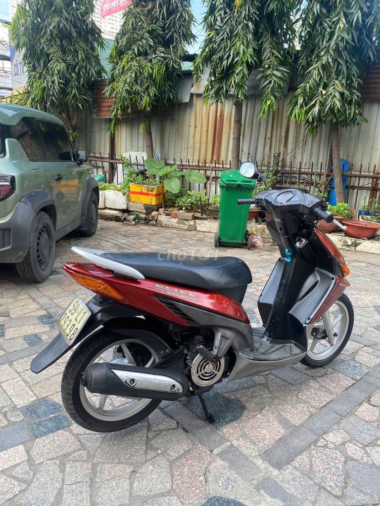 Honda Click màu Đỏ. Mua bán Xe máy tại Quận 7 Tp Hồ Chí Minh được đăng bởi trình minh sơn hình 3