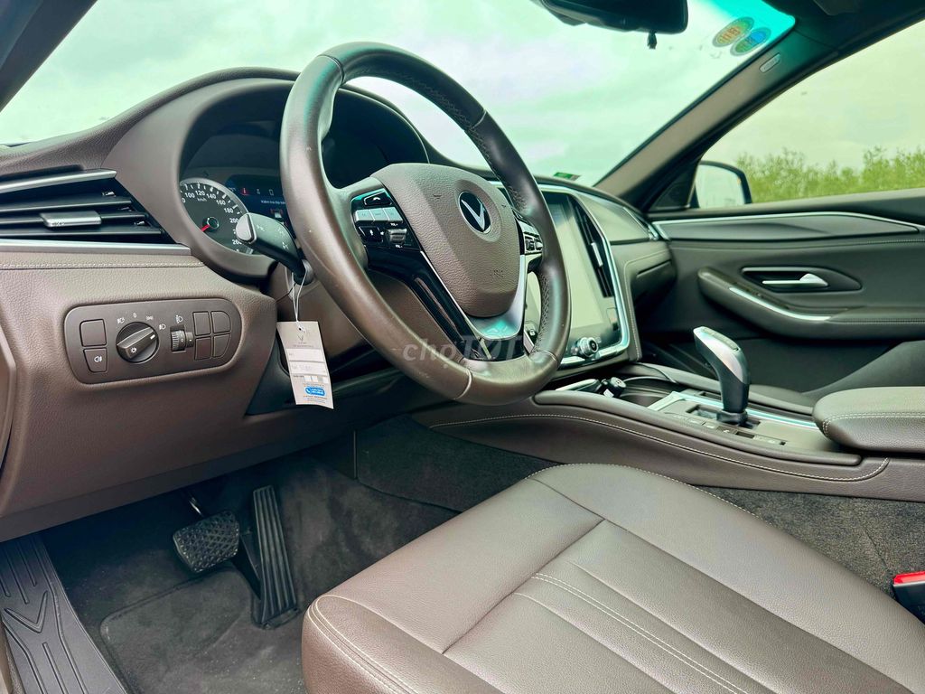 VinFast Lux A2.0 2021 2.0 AT - 50000 km. Mua bán Ô tô tại Quận Cẩm Lệ Đà Nẵng được đăng bởi nguyễn văn khoa hình 15