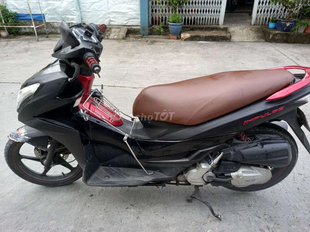 Suzuki impulse 125fi Đỏ Đen 2016 bs sg. Mua bán Xe máy tại Quận Bình Tân Tp Hồ Chí Minh được đăng bởi ngo minh  hình 2