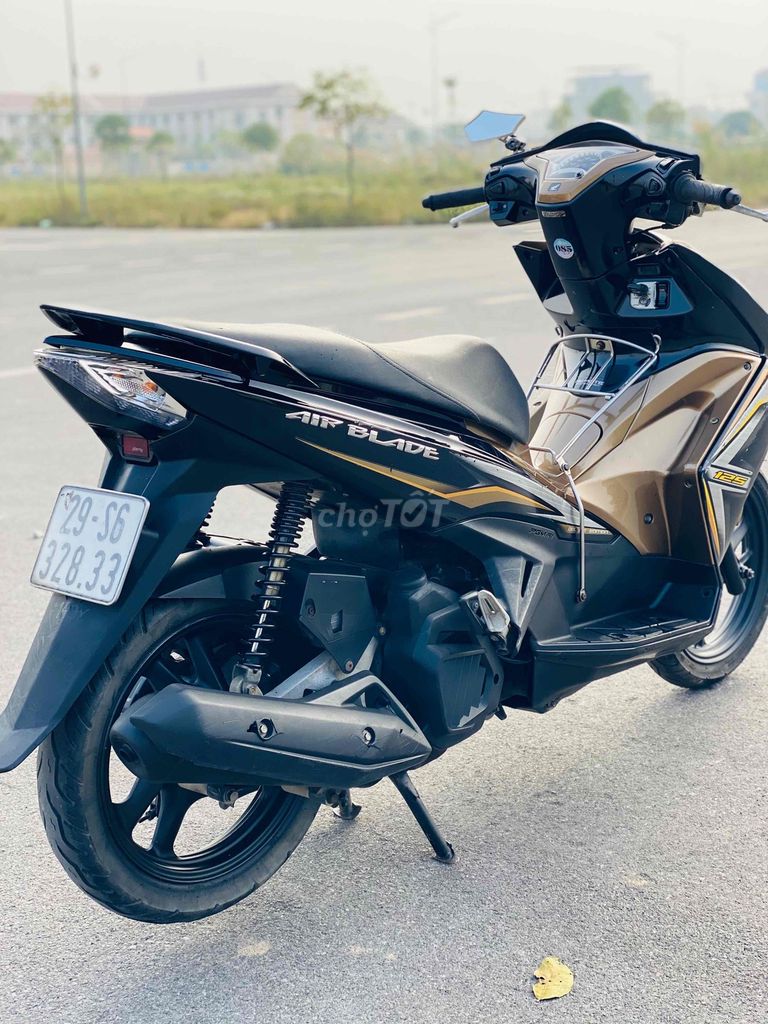 Honda Air Blade 125cc đk 2014 đề êm. Mua bán Xe máy tại Thành phố Nam Định Nam Định được đăng bởi Trung Đồ Cũ hình 4