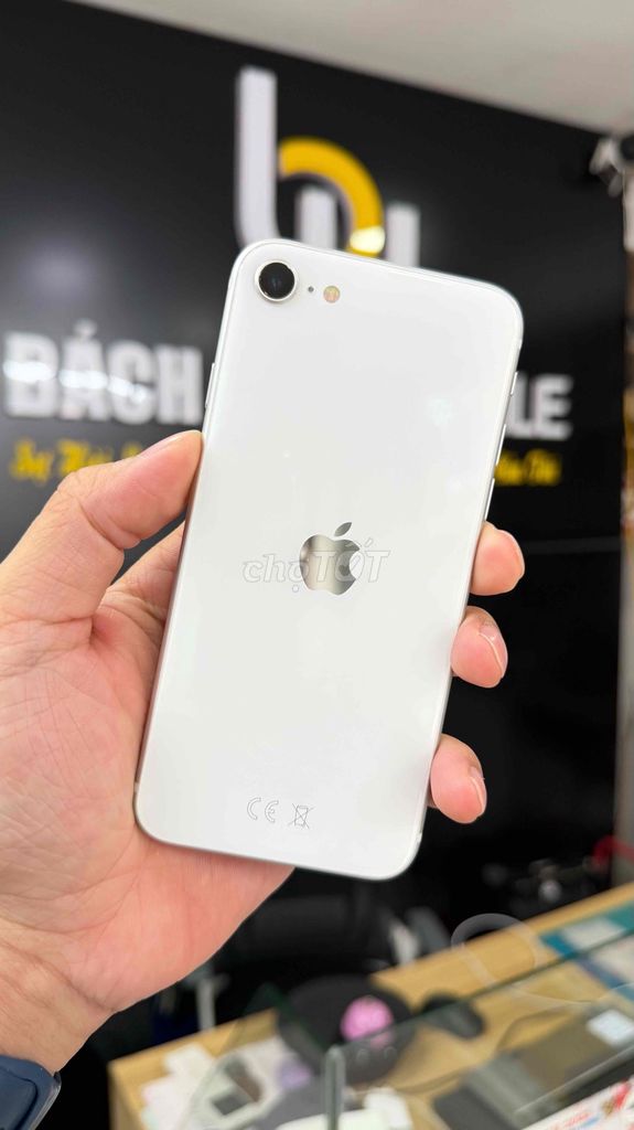 iPhone SE 2 64GB Trắng Pin new 100%. Mua bán Điện thoại tại Quận Bình Thạnh Tp Hồ Chí Minh được đăng bởi Phan Việt hình 1