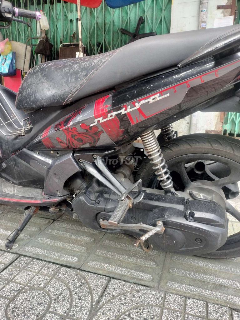 Продается новый LX 4