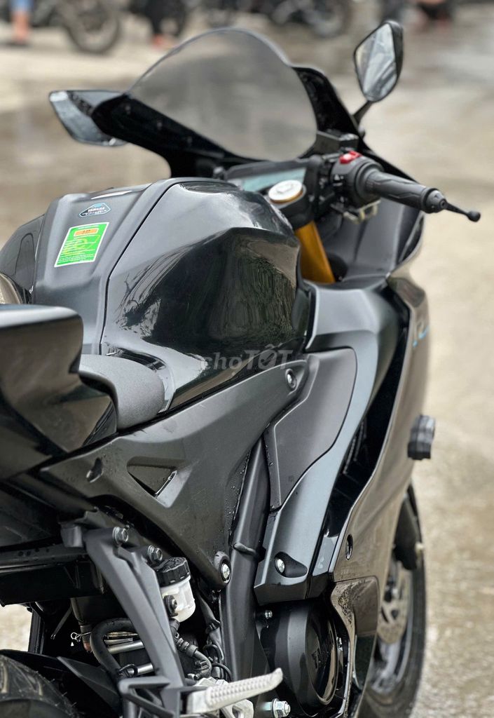 Yamaha R15V4 siêu lướt có trả góp trao đổi ✅. Mua bán Xe máy tại Quận Hoàng Mai Hà Nội được đăng bởi Phú Lý hình 2
