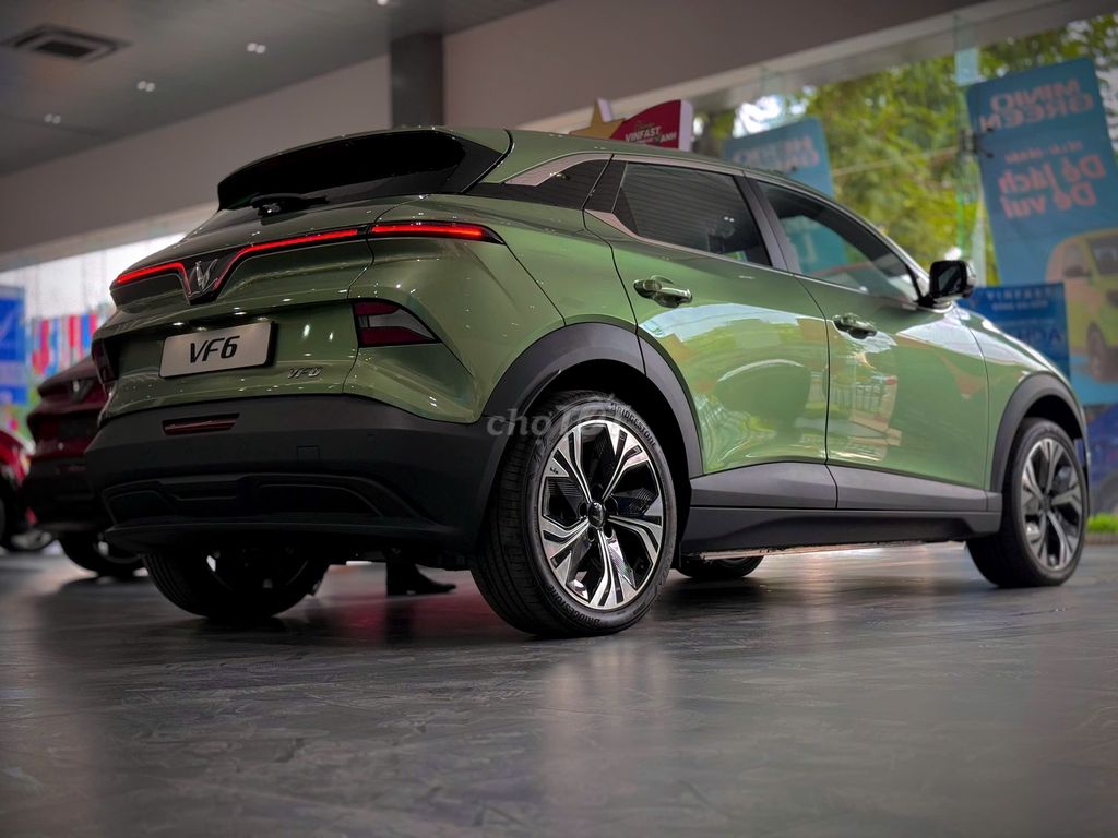 VINFAST VF6 VAY 90% TRẢ TRƯỚC CHỈ TỪ 73 TRIỆU. Mua bán Ô tô tại Quận Tân Bình Tp Hồ Chí Minh được đăng bởi Chí Nhân VinFast hình 9