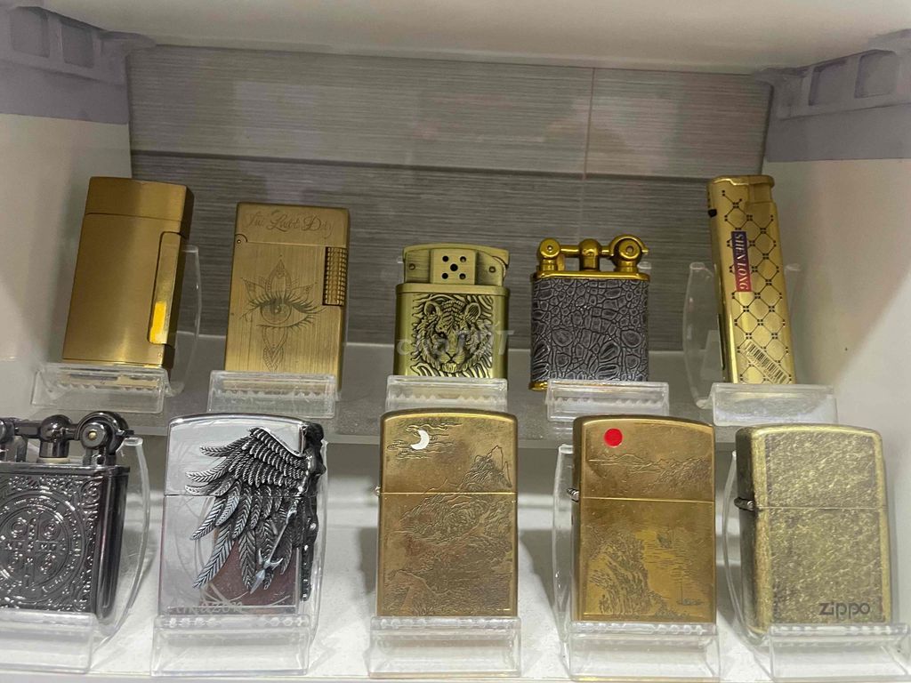 Bật lửa kim loại nhiều màu . giá chỉ từ 200k. Mua bán Đồ sưu tầm, đồ cổ tại Quận Liên Chiểu Đà Nẵng được đăng bởi Bật Lửa Xịn  hình 1