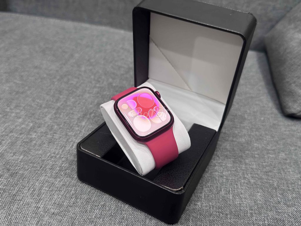 Apple Watch Series 7 Đỏ 45mm. Mua bán Thiết bị đeo thông minh tại Quận Bình Thạnh Tp Hồ Chí Minh được đăng bởi Tuân Nguyễn hình 1
