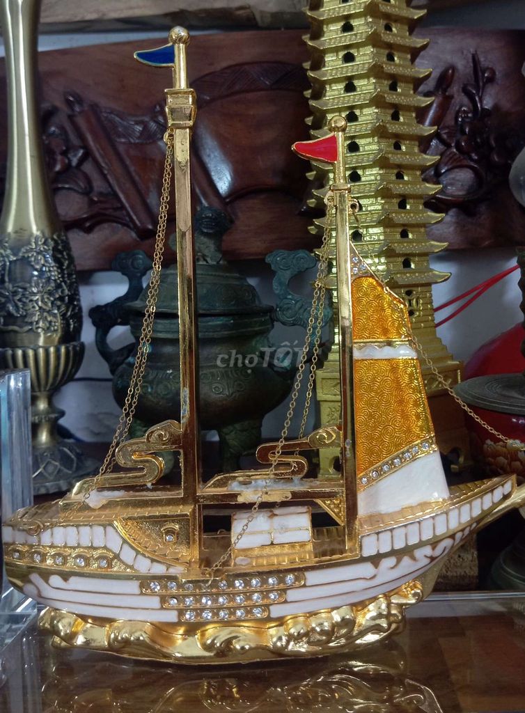 Mô hình thuyền trang trí. Mua bán Đồ sưu tầm, đồ cổ tại Quận Hoàng Mai Hà Nội được đăng bởi nguyenduythanh hình 1