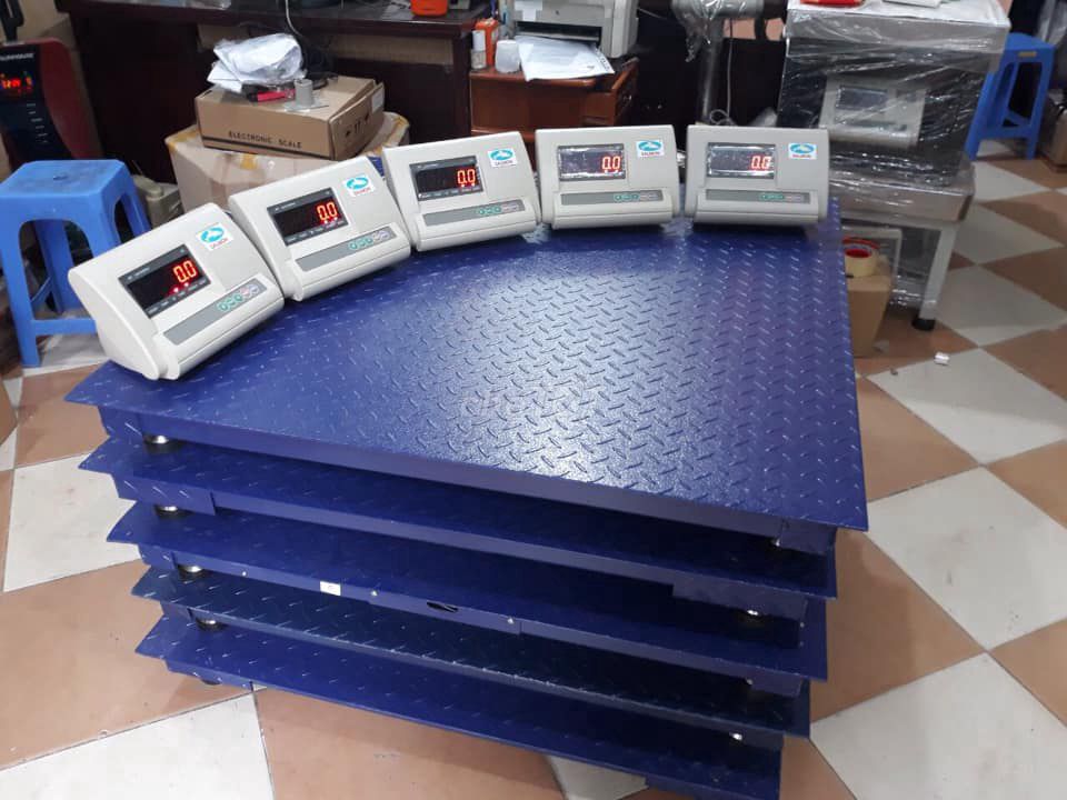 Cân bàn , cân sàn điện tử. Mua bán Đồ chuyên dụng, Giống nuôi trồng tại Quận Hoàng Mai Hà Nội được đăng bởi giang nguyen van hình 1
