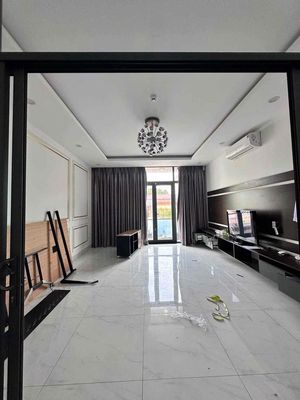 Аренда · 3 комн. · 100 м² · Quận Hải Châu, ул. Hoàng Diệu
