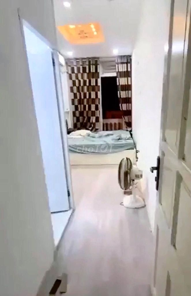 Phòng trọ Đống Đa - Nội thất đầy đủ, vệ sinh khép kín