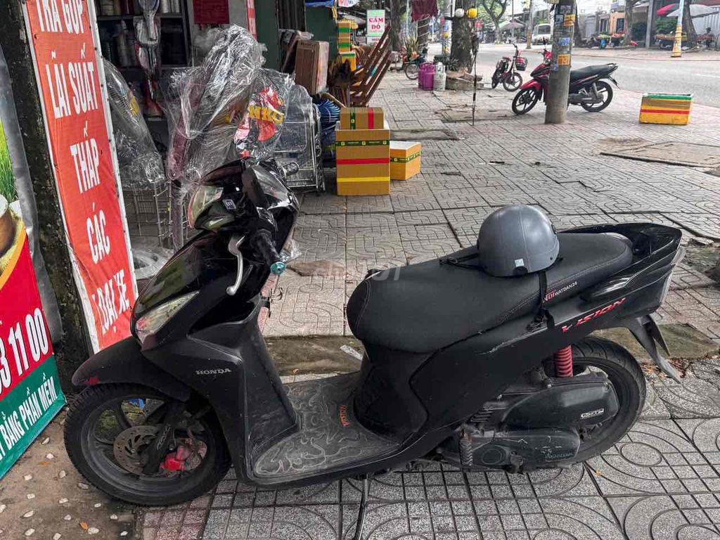 Honda Vision, черный