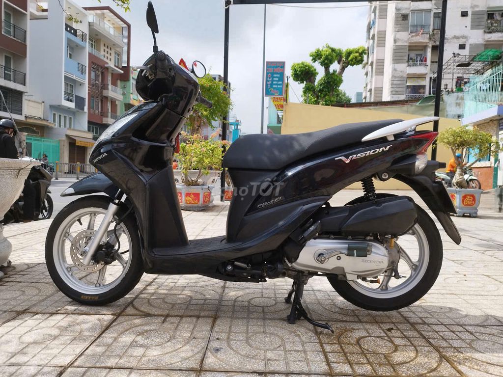Honda Vision FI Вьетнам, черный