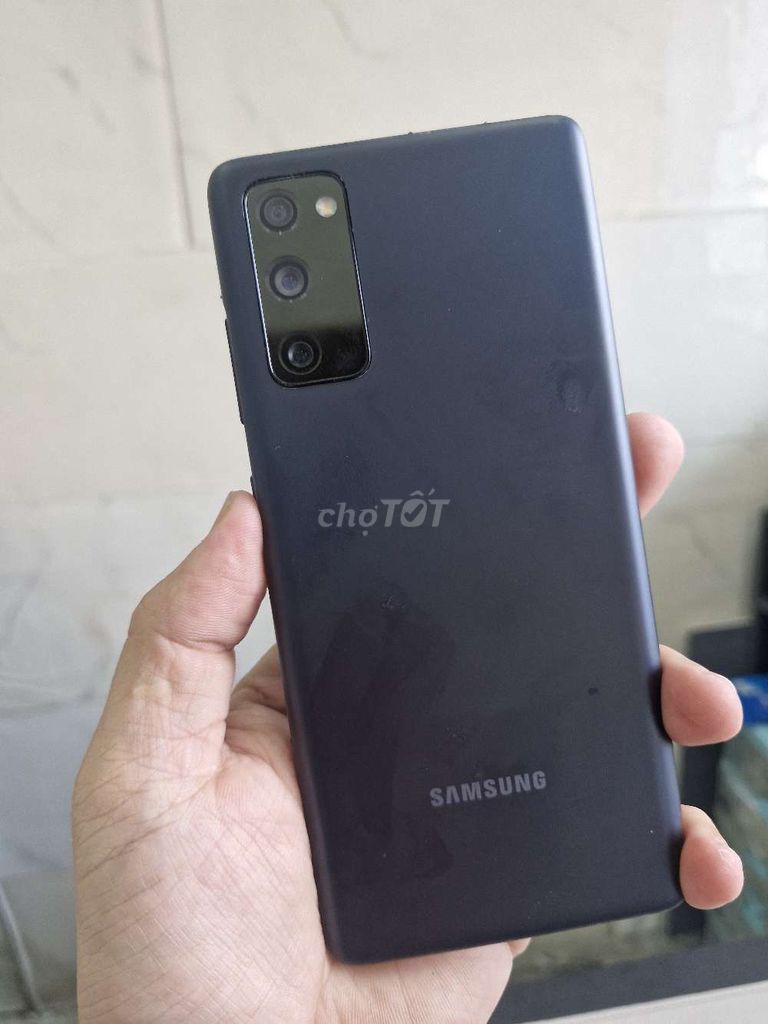 Samsung S20 FE 128GB Đen. Mua bán Điện thoại tại Quận Ninh Kiều Cần Thơ được đăng bởi nguyễn Trần Quân hình 1