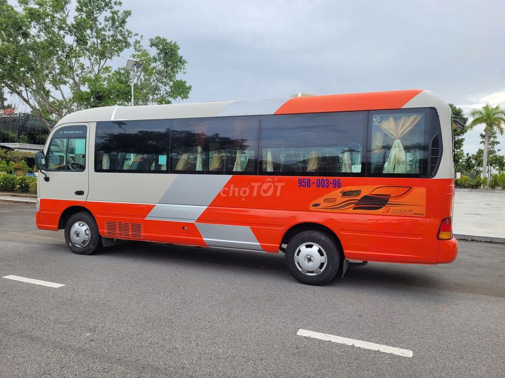 GIA ĐÌNH CẦN BÁN XE HUYNDAI COUNTY ĐÔ THÀNH. Mua bán Ô tô tại Quận Cái Răng Cần Thơ được đăng bởi Du lịch Thanh Xuân hình 4
