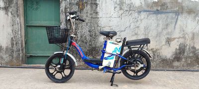 Xe đạp điện Asama màu xanh