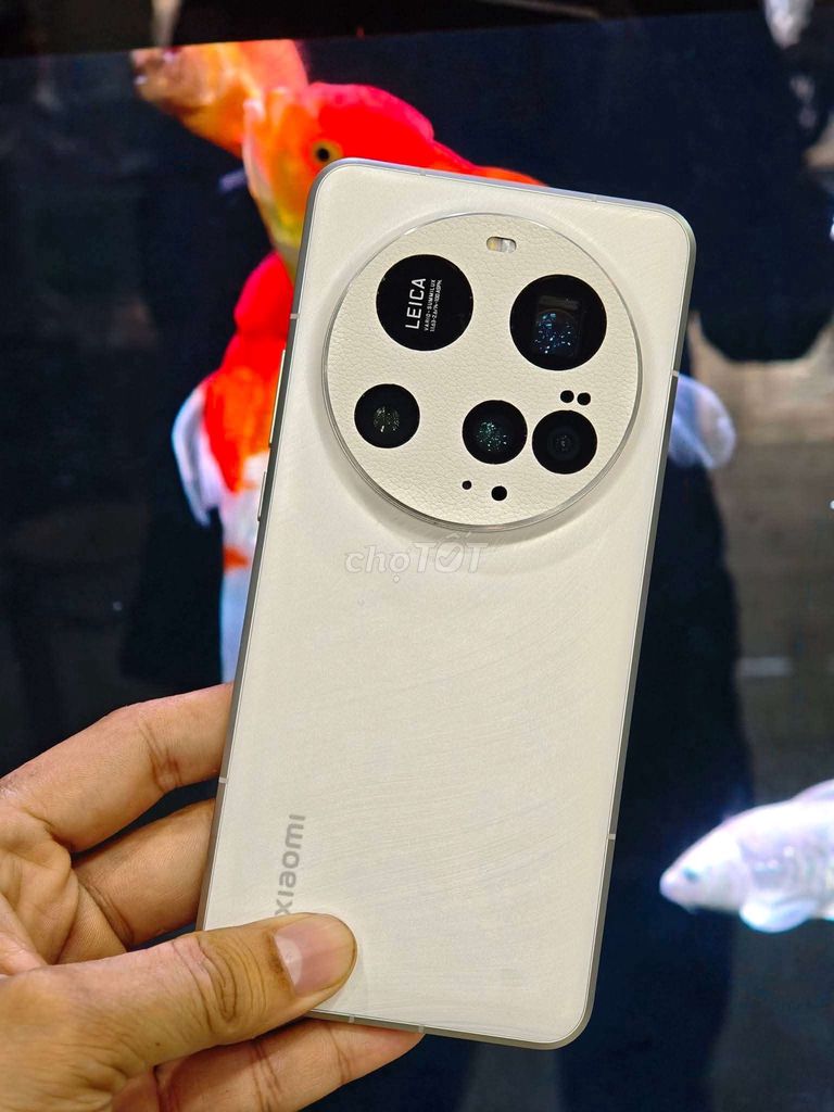Xiaomi Mi 15 Ultra rom quốc tế bán hoặc đổi. Mua bán Điện thoại tại Quận Hải Châu Đà Nẵng được đăng bởi Nguyễn Hưng hình 1