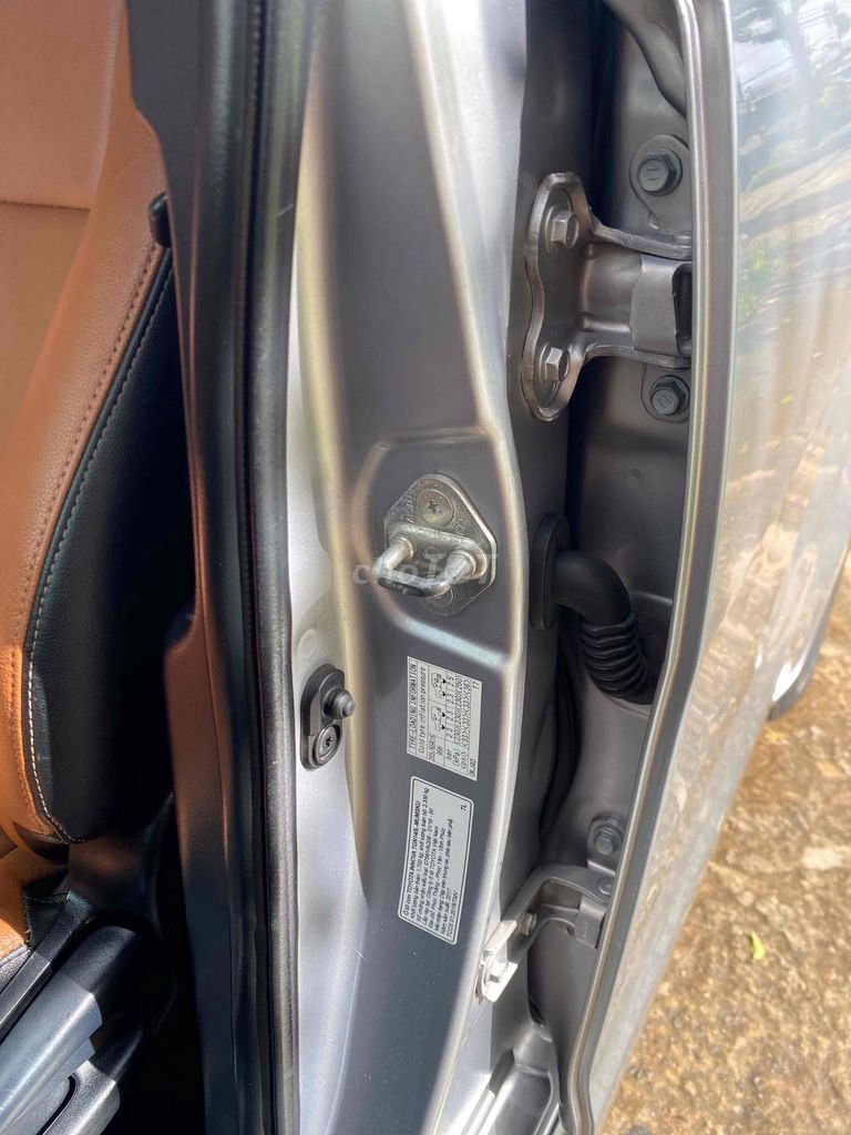 Toyota Innova 2017 2.0E - 138000 km. Mua bán Ô tô tại Thành phố Long Khánh Đồng Nai được đăng bởi Mr hiếu hình 9