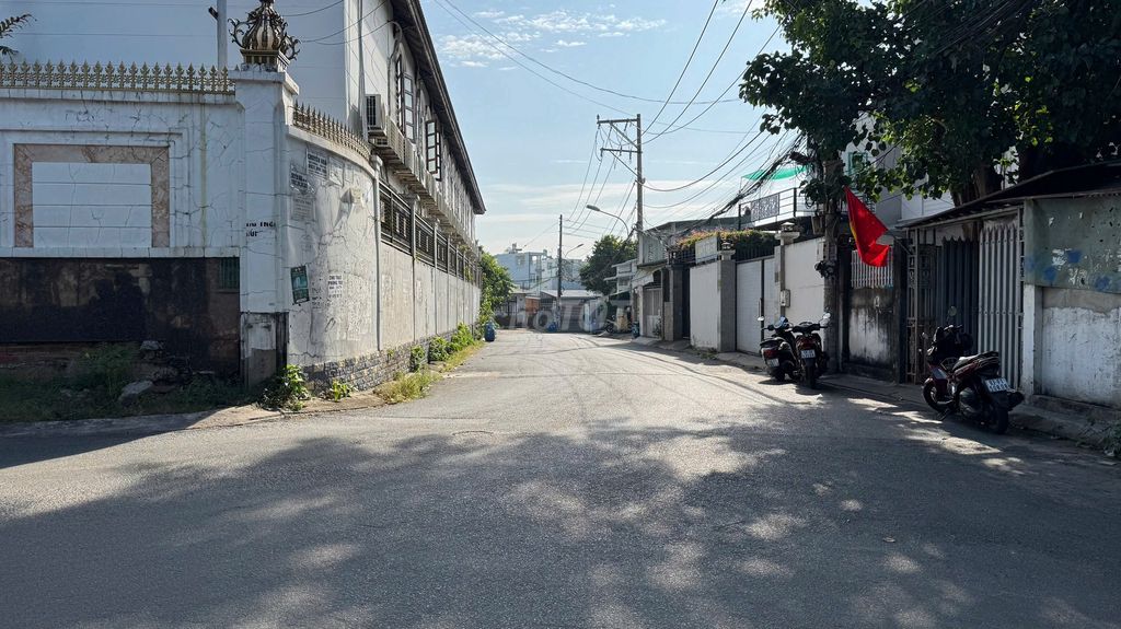 Giảm sâu chỉ còn 5t9 -đất trồng cây lâu năm(nở hậu)-đường 182-P. TNP A. Mua bán đất tại Thành phố Thủ Đức Tp Hồ Chí Minh được đăng bởi Khoa Lâm hình 3