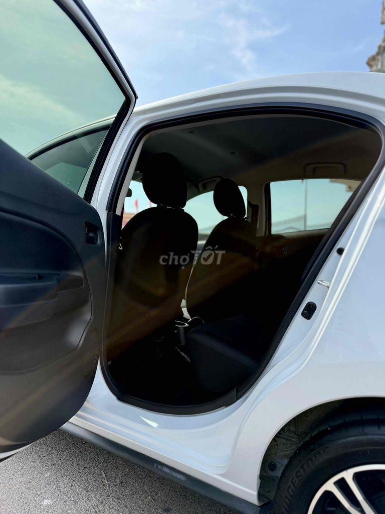 Mitsubishi Attrage 2024 1.2 MT - 8000 km. Mua bán Ô tô tại Thành phố Qui Nhơn Bình Định được đăng bởi Hồ Lê Đức Hậu hình 6