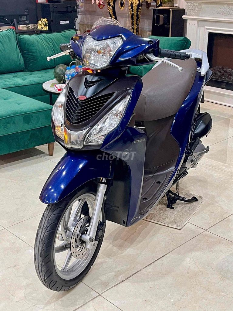 XE MÁY 68 - Honda Vision 2016 Xanh Zin Chất. Mua bán Xe máy tại Quận Tây Hồ Hà Nội được đăng bởi Đức Anh hình 2