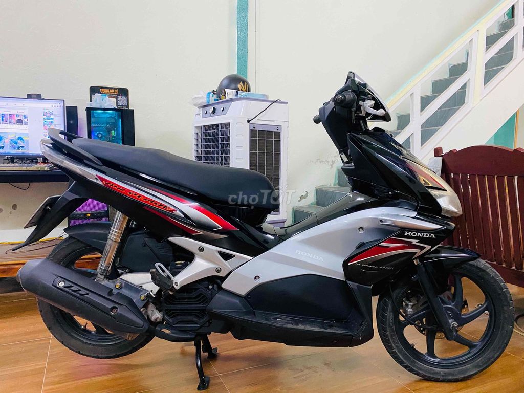 Honda Air Blade 2010 Fi full xăng điện tử. Mua bán Xe máy tại Thành phố Nam Định Nam Định được đăng bởi Trung Đồ Cũ hình 5