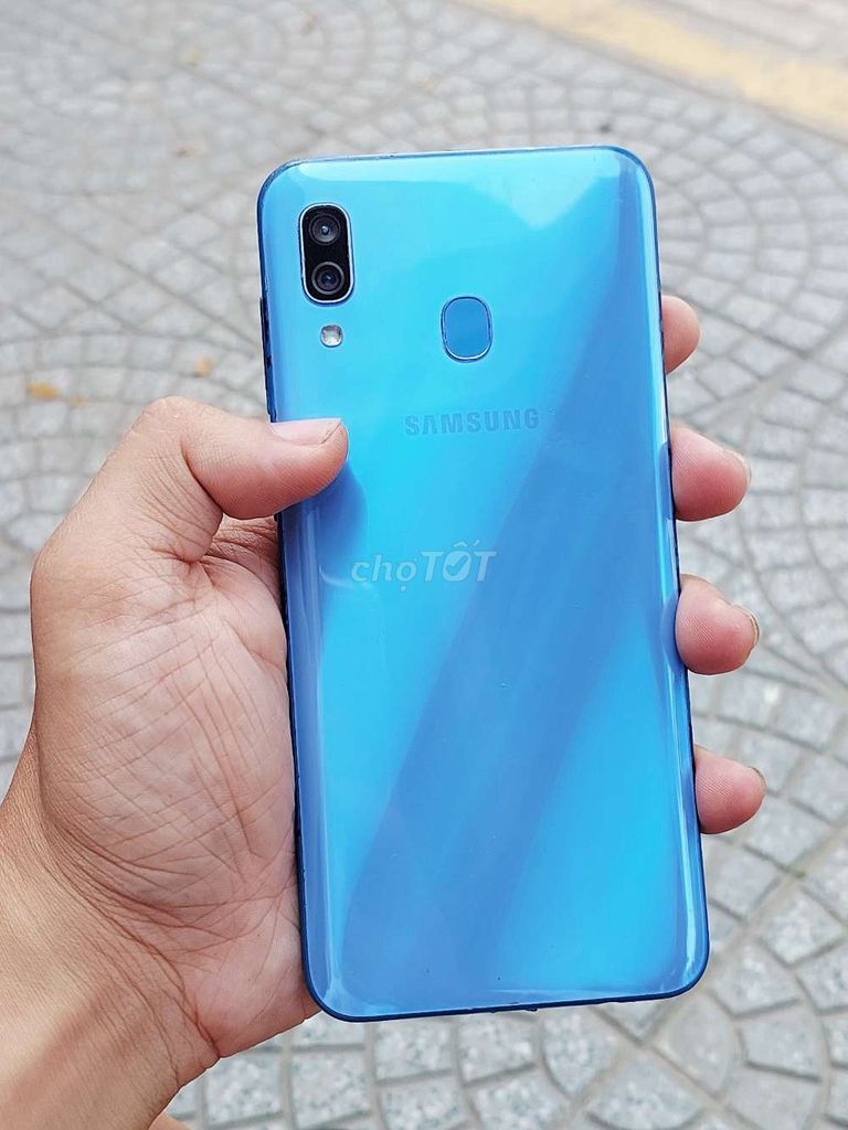 Samsung Galaxy A30 Xanh. Mua bán Điện thoại tại Quận Hải Châu Đà Nẵng được đăng bởi Lộc Roy hình 1