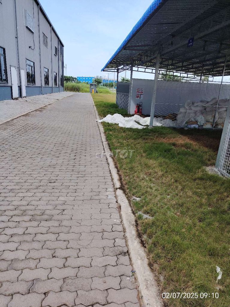 TUYỂN 3 TÀI XẾ XE TẢI LÀM VIỆC Ở ĐỨC HÒA, LONG AN. Việc làm Tài xế ô tô tại Huyện Đức Hòa Long An được đăng bởi Đăng Hào hình 1