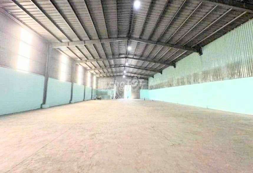 KHO -  XƯỞNG  (1200m2)  ĐƯỜNG XE CÔNG 24/24   .BÌNH CHÁNH