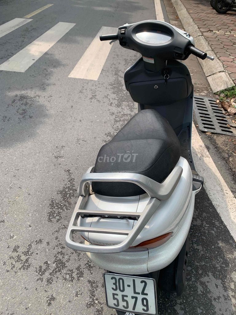 Honda Vision 2025 белый, бензин
