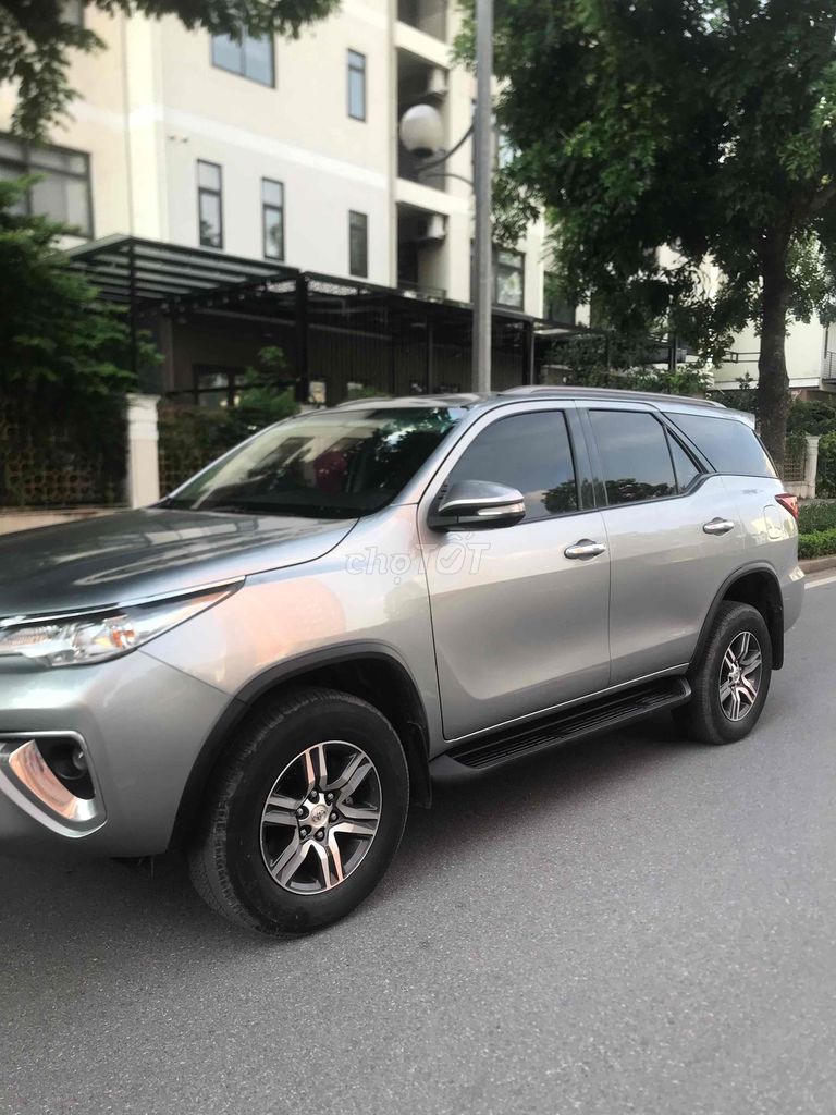 Toyota Fortuner 2017 2.4G MT xe cực mới. Mua bán Ô tô tại Quận Tây Hồ Hà Nội được đăng bởi Tuyen  hình 5