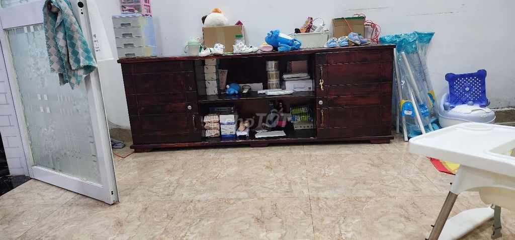 Kệ tivi gỗ tràm bông 1.8 x 0.60 x 0.40. tặng kiếng. Mua bán Tủ, kệ gia đình tại Quận 8 Tp Hồ Chí Minh được đăng bởi Hùng hình 1