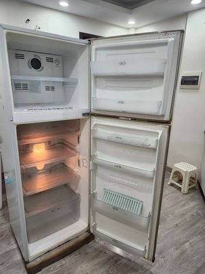 Tủ lạnh electrolux 255 lít thanh lý