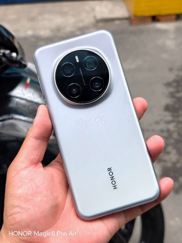 Honor Magic 7 Pro Bạc 99% gl. Mua bán Điện thoại tại Quận Gò Vấp Tp Hồ Chí Minh được đăng bởi Mr Beát  hình 1