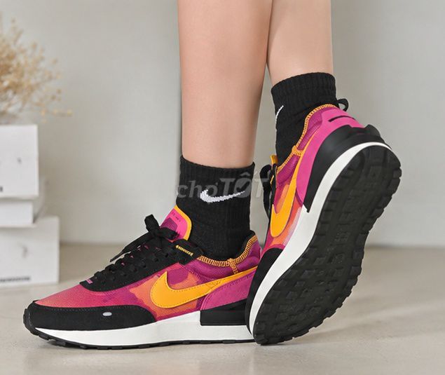 Giày thể thao Nike Nữ Waffle ONE - Blackpink. Mua bán Giày dép tại Quận 4 Tp Hồ Chí Minh được đăng bởi Minh Nguyen hình 1