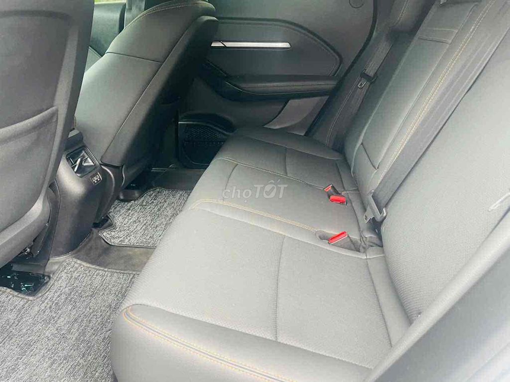 VinFast VF 6 Plus 2024 Trắng 5 vạn km. Mua bán Ô tô tại Quận Hoàng Mai Hà Nội được đăng bởi Dương Xuân Trường hình 10