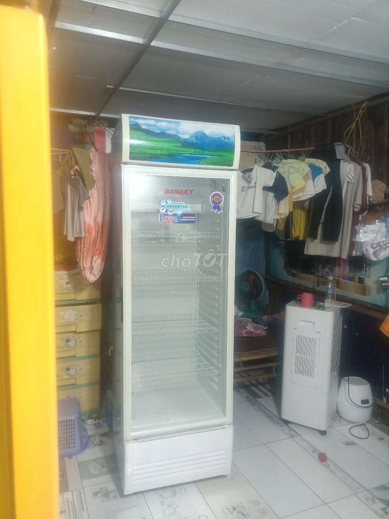 Tủ mát Sanaky 400 lít Trắng. Mua bán Tủ lạnh tại Quận Tân Phú Tp Hồ Chí Minh được đăng bởi Duongthuyet hình 1