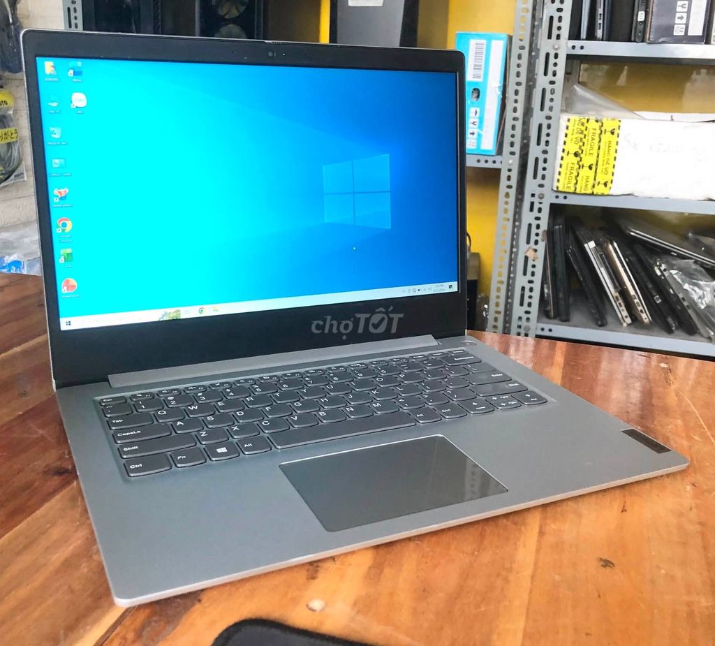 Lenovo Ideapad 3 Core i5-1035G4/8GB/256GB Full HD. Mua bán Laptop tại Thành phố Thủ Đức Tp Hồ Chí Minh được đăng bởi NamPhong Computer hình 1