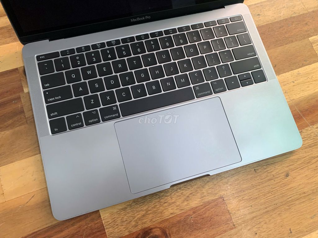 Macbook Pro 13 inch 2017 Core I5 8GB 256GB