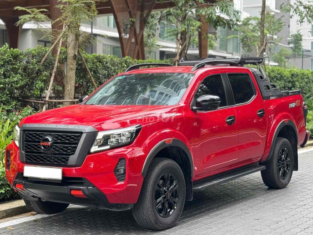 Nissan Navara 2021 PRO4X - 28000km đã kt 167 điểm