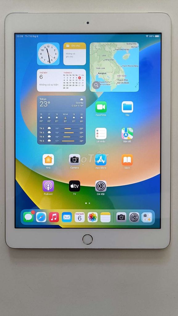 Apple iPad Gen 5 Wifi 4G 32GB Bạc Đã sử dụng. Mua bán Máy tính bảng tại Quận Tân Bình Tp Hồ Chí Minh được đăng bởi Miu Shop hình 1