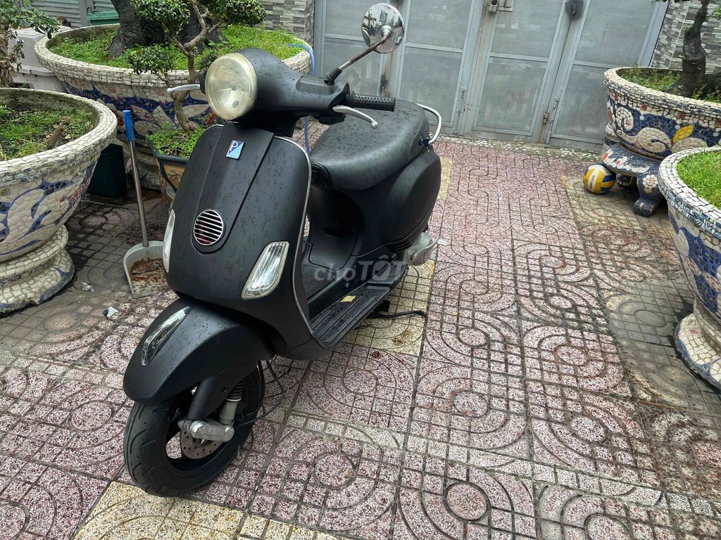 Bán xe Vespa Lx125,Bstp đời 2010,xe đẹp Gtdd. Mua bán Xe máy tại Quận Bình Thạnh Tp Hồ Chí Minh được đăng bởi nguyễn hoàng thiện  hình 3