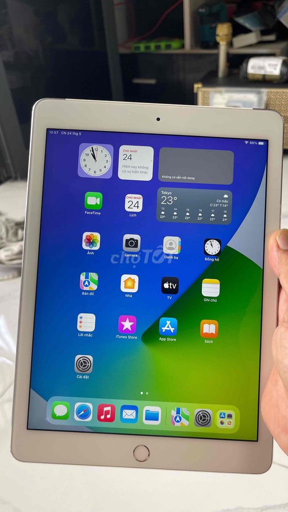 Apple iPad Air 2 16GB Bạc. Mua bán Máy tính bảng tại Quận Ninh Kiều Cần Thơ được đăng bởi Văn Lâm  hình 1