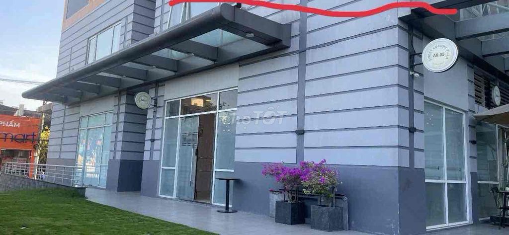 Bán căn hộ góc tầng trệt, 178m², 2 mặt tiền, Tân Thới Hòa
